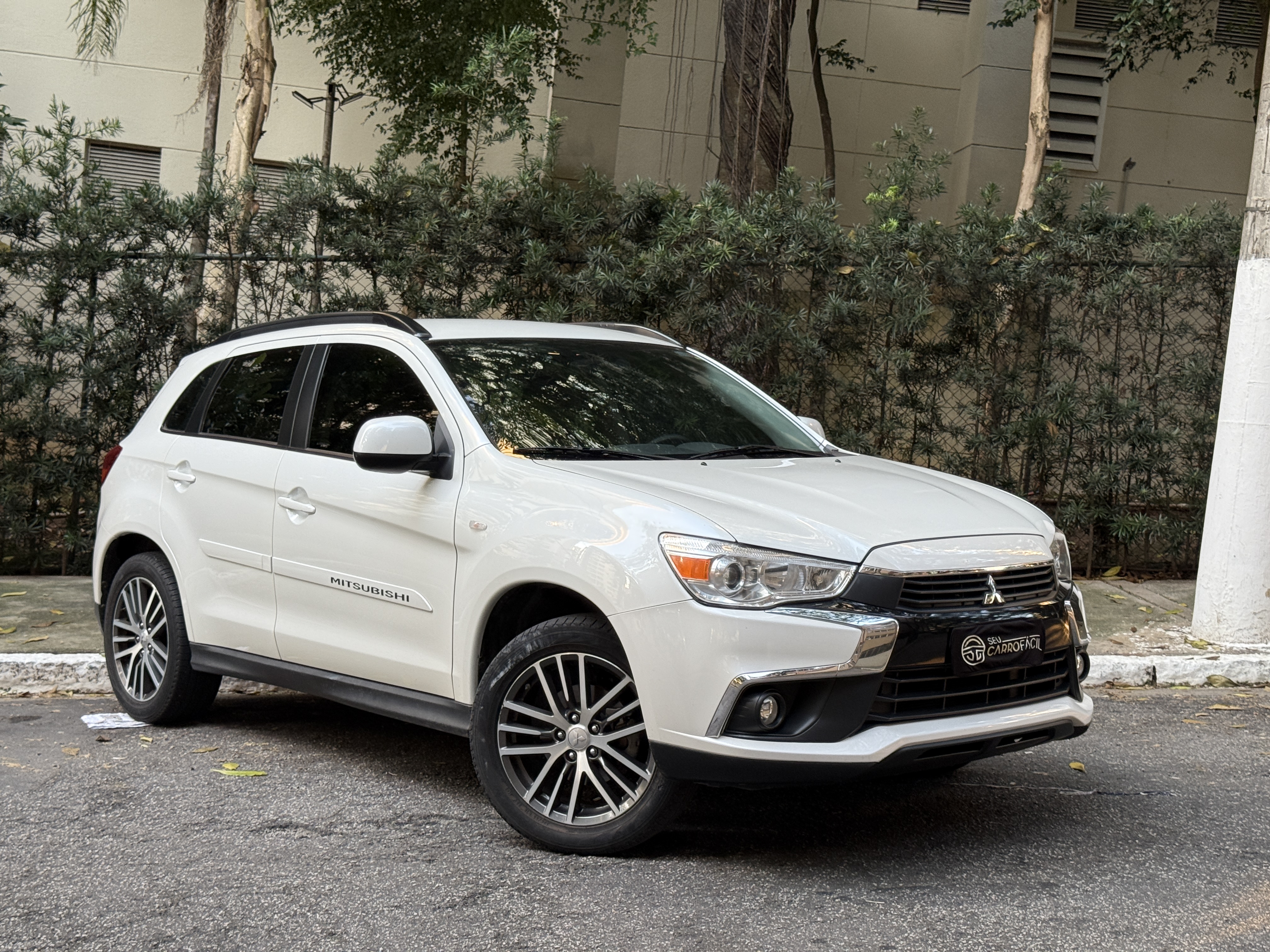 Mitsubishi ASX 2.0 CVT